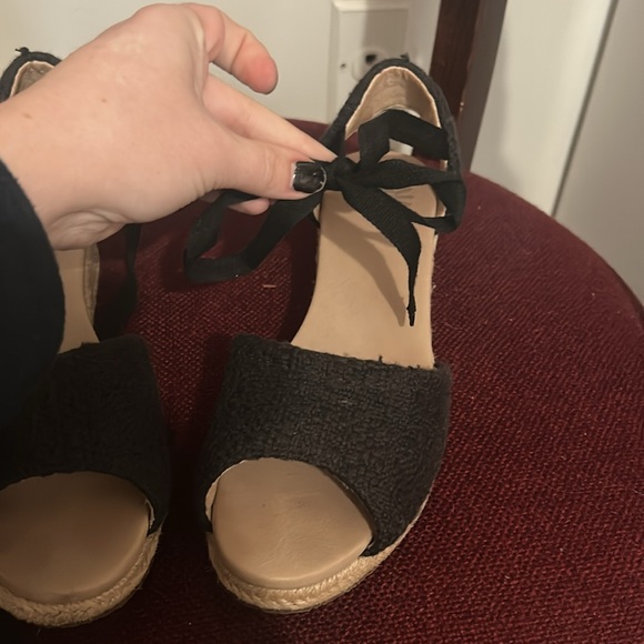 UGG Wedge Espadrille Tie-up Sandals - Picture 3 of 6